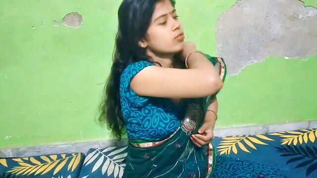 amateur italian, at home, aas fuck - indian wife bangs bbc