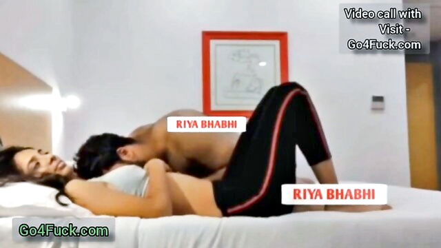 cumshot, creampie, blowjob - hot indian bhabhi footjob