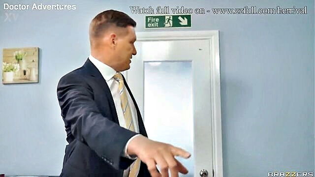 Danny D - danny ds sensual encounter with zara durose in a professional setting Doctor Adventures