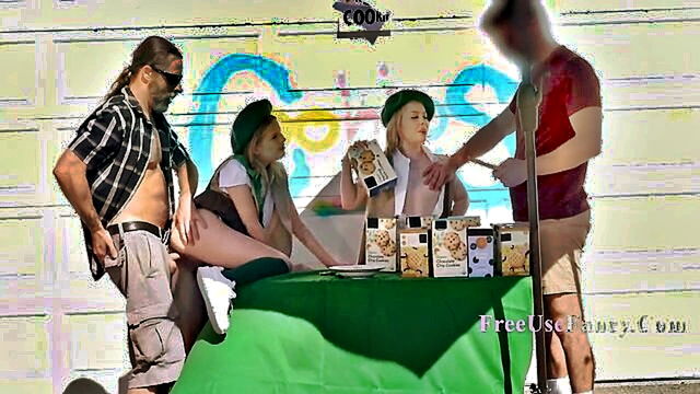 CoCo Lovelock - enjoy free cookies and the company of scouts as a bonus gift