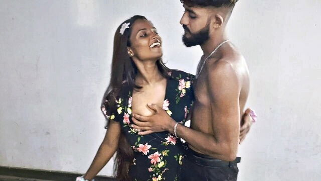 18 tight pussy, 18 year old indian, 18 year old indian girl - indian step sister sex