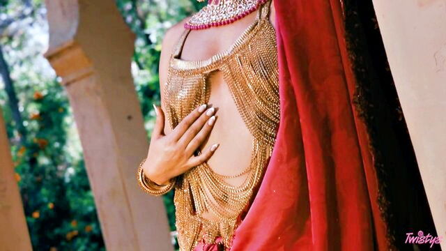 Jasmine Sherni - indian babe orgasm
