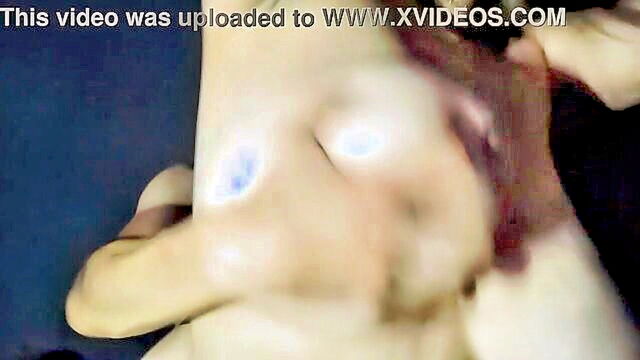 big busted milf receives on camera penetration in front of the camera : Pareja Hub