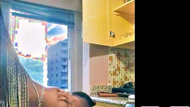 lesbian step sister seduction and squirting orgasm : Squirtkvng