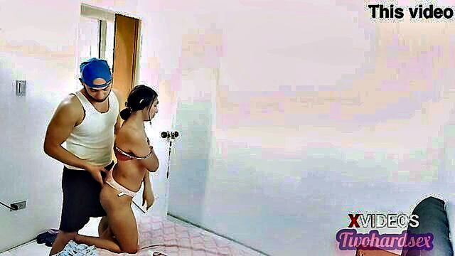 seductive stepdad indulges in sexual desires with his stepdaughter before she dresses : Twohardsex