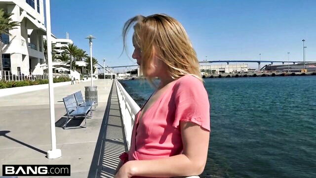 Mona Wales - mona wales dick sucking