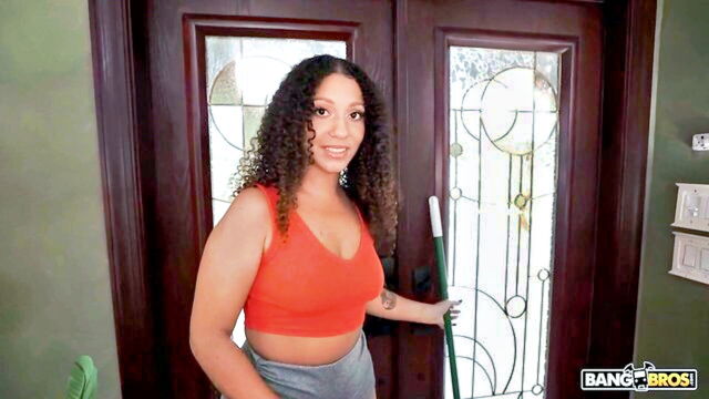 milf, housewife, wife - porntrexcom milf maid
