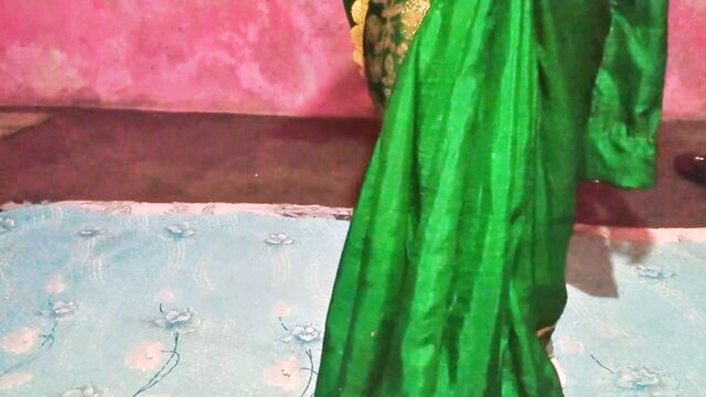 18 desi, 18 year old indian girlfriend, 18 indian hot - indian bhabhi hot video