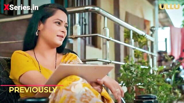 kissing, brunette, dark hair - desi milf kissa telugu