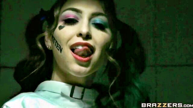 Riley Reid - riley reid harley quinn parody