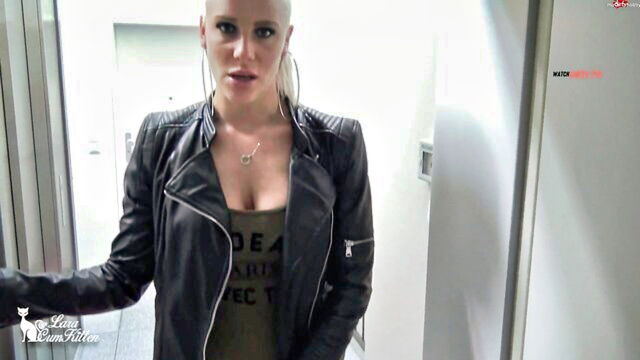 Lara-CumKitten - lara cumkitten pov