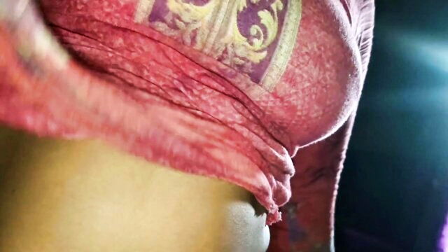 Desi - indian 18 teen sex tape