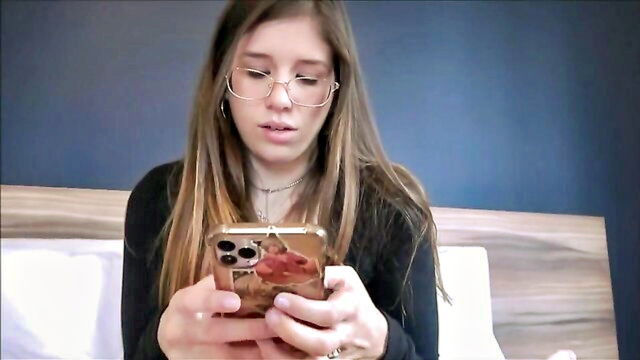 Isabel Moon - isabel moon roleplay