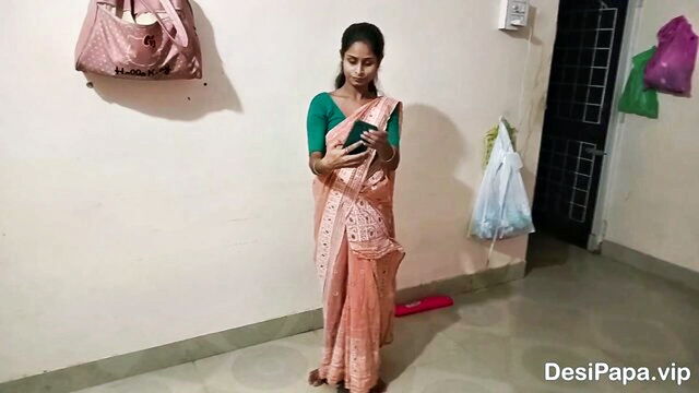 indian wife big boobs : Desi Papa