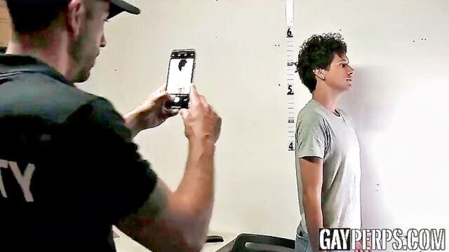 big cock, twink, tattoo - bareback twink trouble