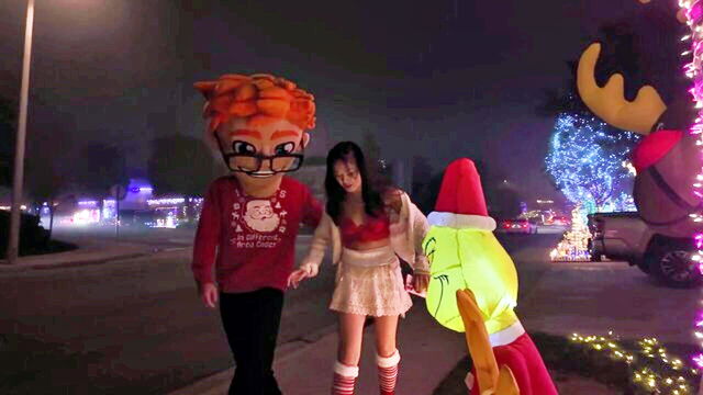 Lulu Chu, Holly - lulu chu and holly christmas video
