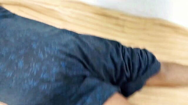 Desi - indian moaning video