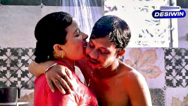 bathroom fuck with indian aunty : X Prime UK