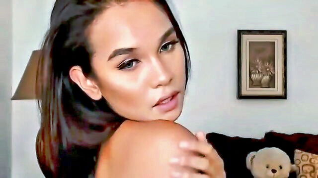 handjob, brunette, beauty - transgender webcam show