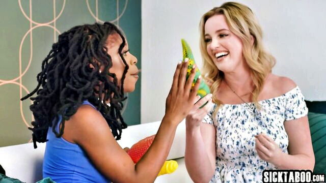 charlie forde, hazel grace, black - hazel grace lesbian sex