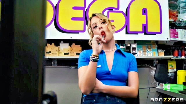 brazzers throat cumshot : Brazzers