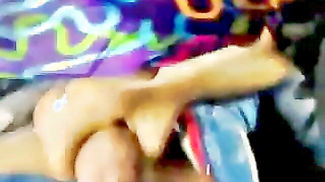 arab babe, blowjobs, araba - turban wearing sedefs oral pleasure in the car