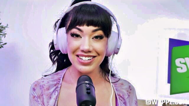 Little Puck - madison blaze big tits