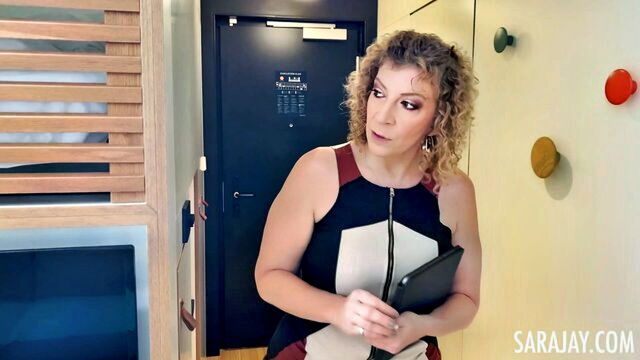 Sara Jay - sara jay manager break