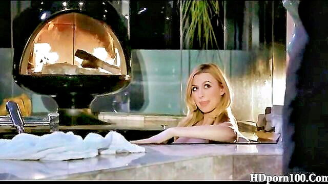 alexa grace - alexandra camel seduction