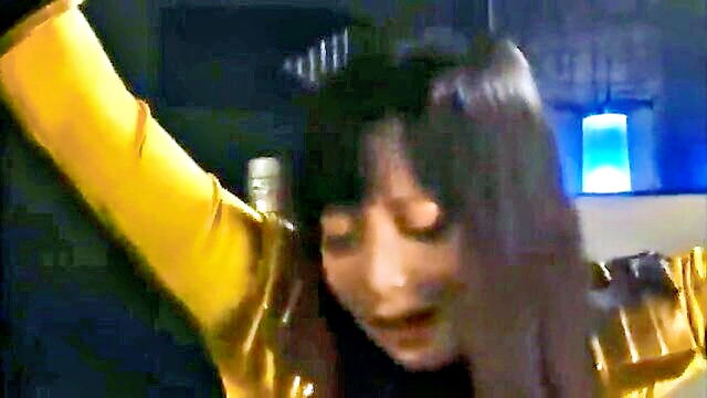 zenra hottest babe watch