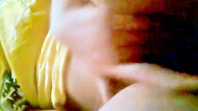 exgirlfriend, finger, fingering girl - hairy amateur girlfriend pleasures herself with fingering