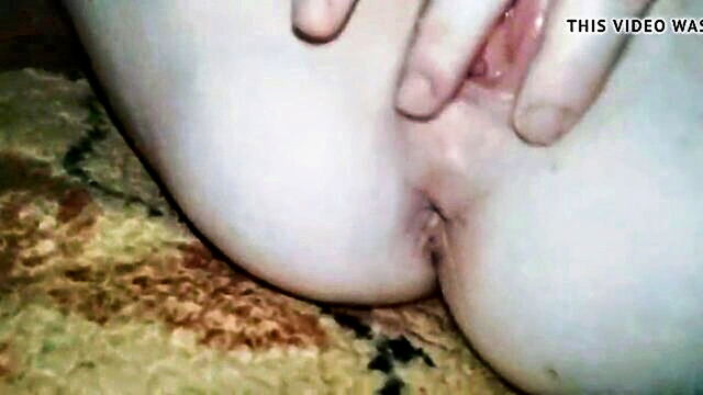 girl pussy, 60 fps, girls hottest - mature woman masturbating with a wet and hot pussy