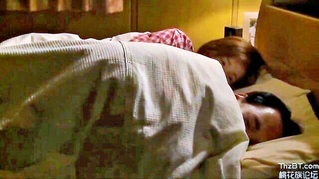 threesome, teen, housewives - his wife japan porn