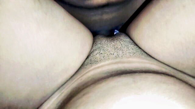 Desi - desi girls finger tickling