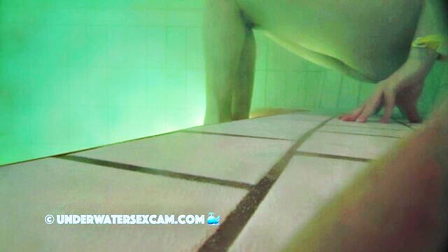 small tits teen masturbates : UnderwaterSexCam