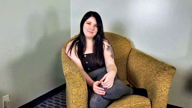 angelina elizabeth pov video : Golden Griffin Studios
