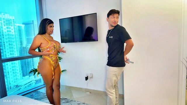 max, spanish, fills - sheila ortega step mom
