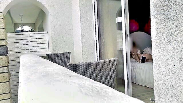 spanish girl filmed secretly in hotel room without her knowledge : Sex_associates