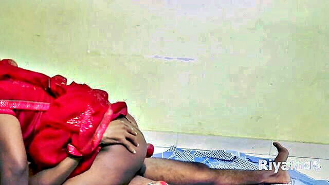 desi couples 69 sex in steamy homemade video : Riyaind6