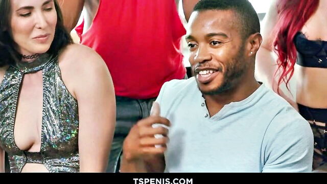 Casey Calvert, Kira Noir, Jade Venus - casey calvert porn videos TS Factor