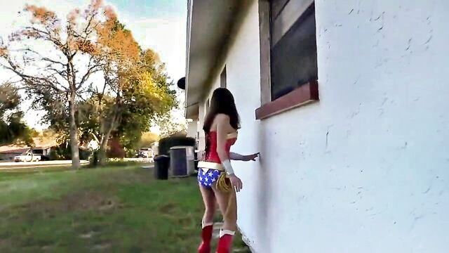squeeze, heroine, peril defeated weakened - hannah perez bound