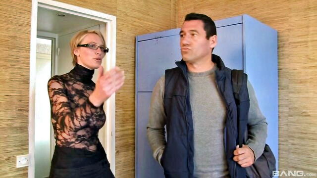 Diane Murphy - hot milf big tits