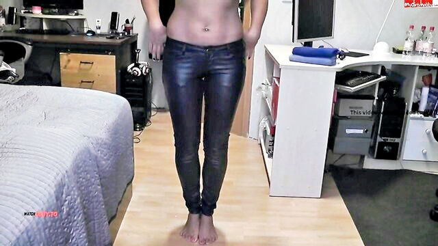 Red_Phoenix - red phoenix lederhose