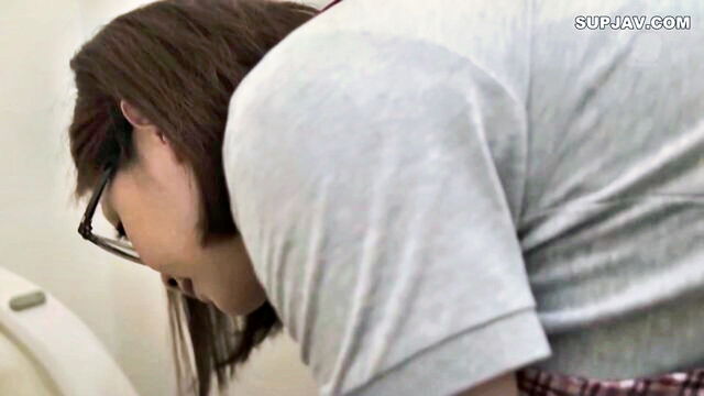 blowjob, asian, cumshot - maki tomoda milf