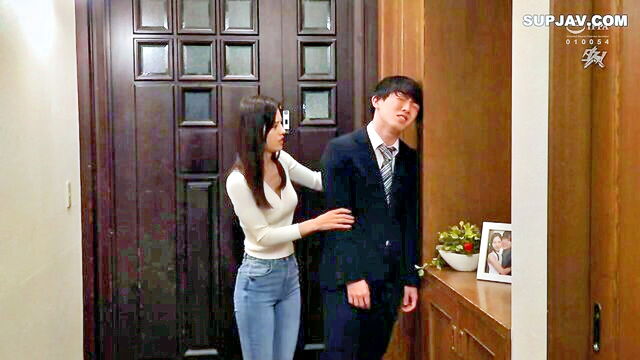 asian, blowjob, brunette - japanese cuckhold video
