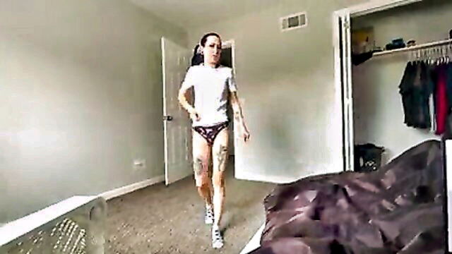 step sister snores : SISTERVOYEURCREEP