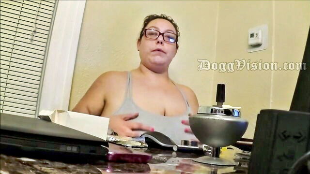 chubby, at home, bbw - sasha sweets topless