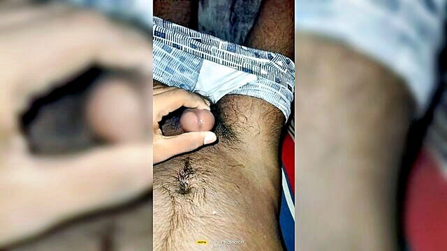 middle aged bangladeshi man indulges in solo pleasure in explicit video : Bdsex