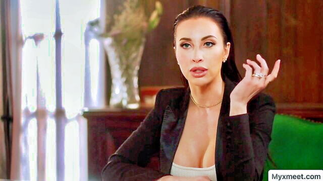 vanna bardot big tits