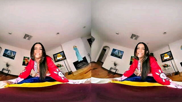 Eliza Ibarra - boa hancock blowjob VR Cosplay X